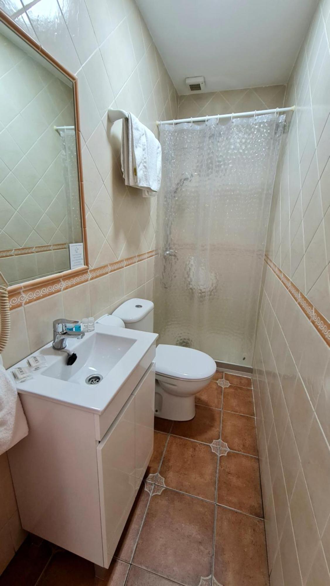 Hostal Canalejas Кадис Экстерьер фото