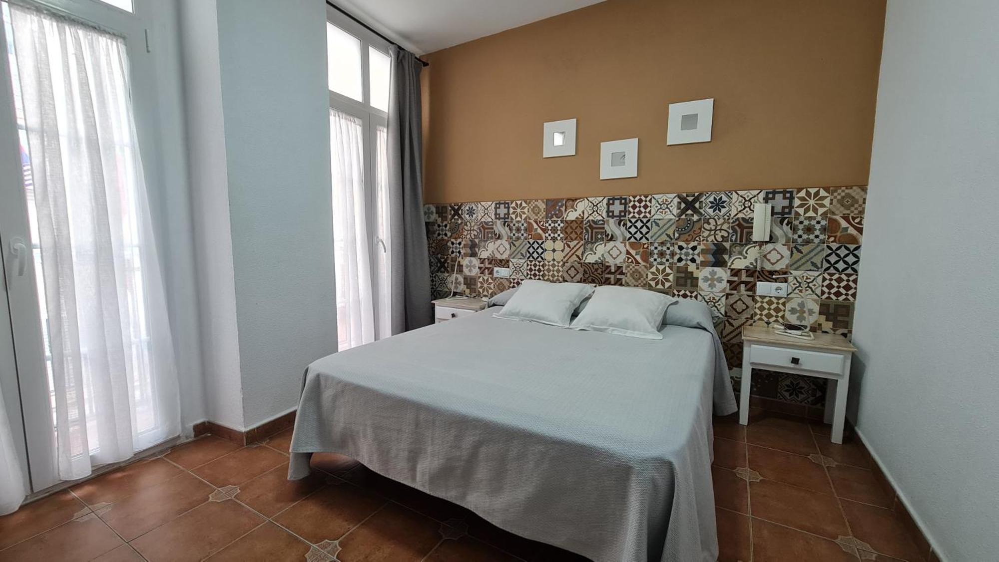 Hostal Canalejas Кадис Экстерьер фото